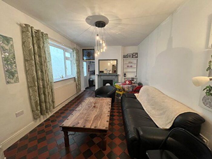 5 Bedroom Terraced House To Rent In Beechwood Road, Swansea, Swansea, SA2