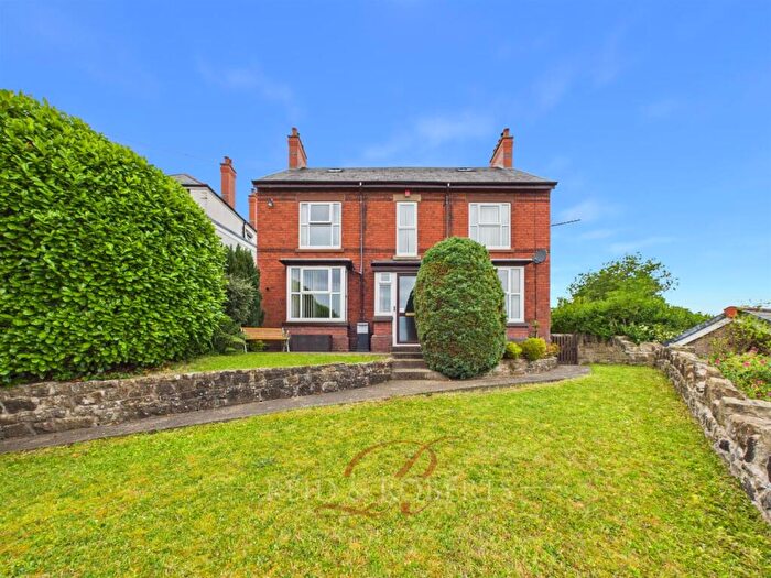 4 Bedroom Detached House For Sale In Penygraig Road, Brymbo, Wrexham, LL11