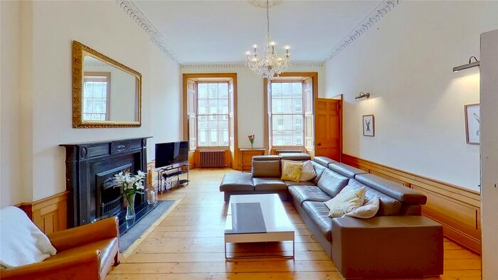 2 Bedroom Flat To Rent In Dundas Street, Edinburgh, EH3