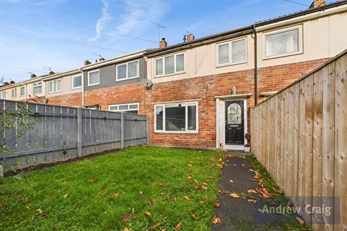 3 Bedroom Terraced House For Sale In Prendwick Court, Hebburn, NE31