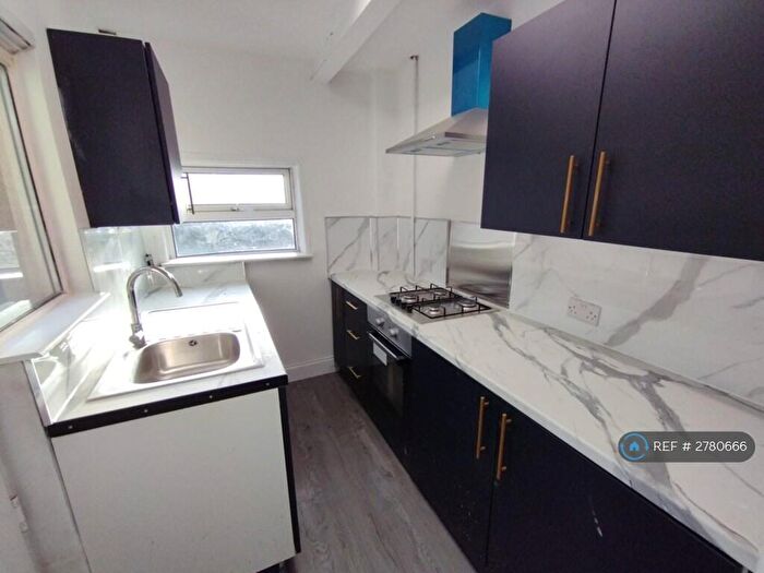 2 Bedroom Terraced House To Rent In St. Lukes Road, Southport, PR9