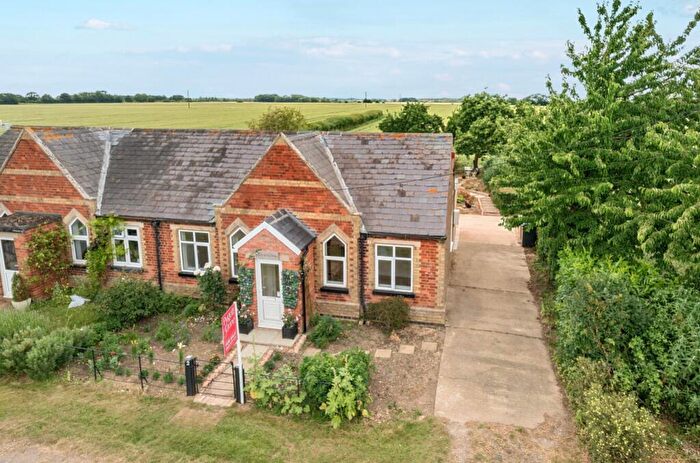 3 Bedroom Semi-Detached Bungalow For Sale In Bungalow Swaton Lane, Swaton, NG34