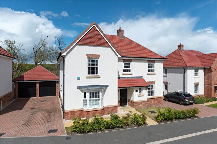 5 Bedroom Detached House For Sale In Copse View, Leeds, West Yorkshire, LS16