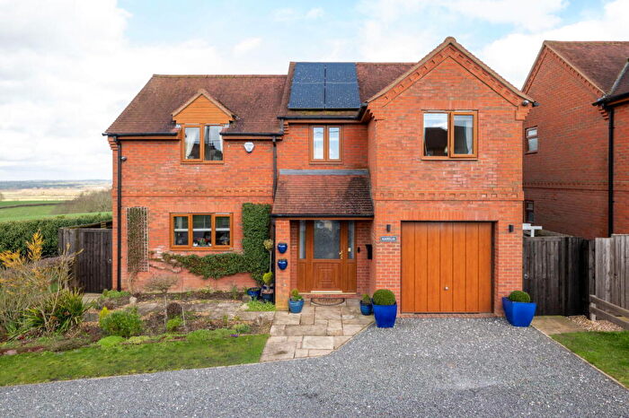 4 Bedroom Detached House For Sale In Karelia, Marston Hill, Oving, Buckinghamshire, HP22