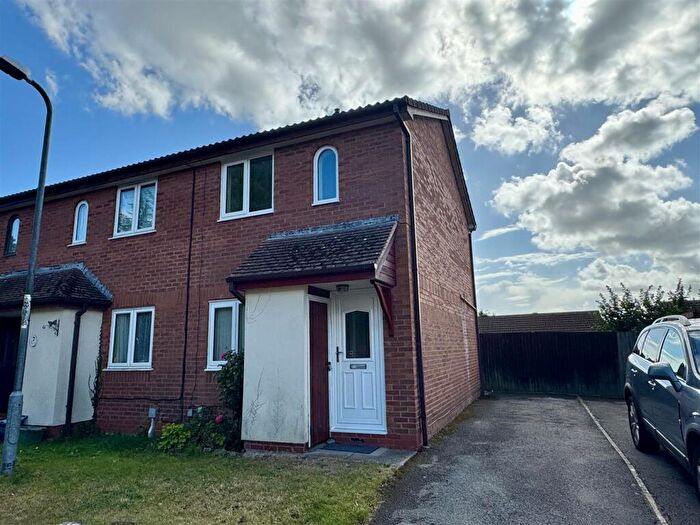2 Bedroom End Of Terrace House To Rent In Thorntree Drive, Chepstow, NP16