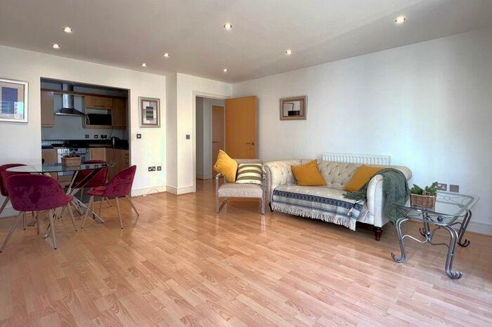 2 Bedroom Flat To Rent In Cassilis Road, Canary Central, E14