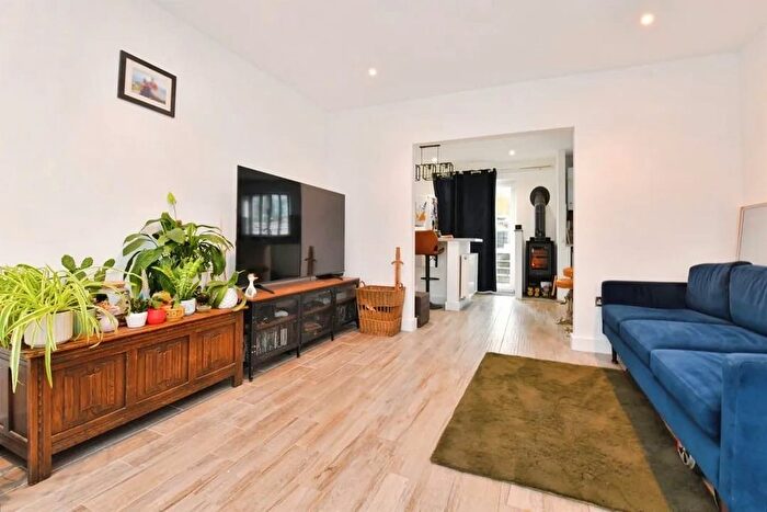 4 Bedroom Property To Rent In Uxbridge Drive, Plymouth, PL5