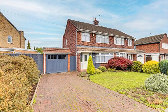 3 Bedroom Semi-Detached House For Sale In Shortwood Avenue, Hucknall, Nottinghamshire, NG15