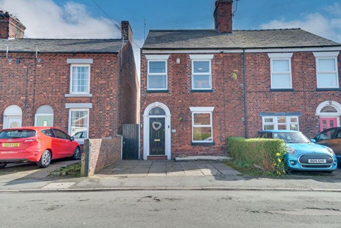 3 Bedroom Semi Detached House For Sale In Heath Road, Sandbach, CW11