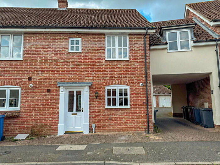 3 Bedroom Terraced House To Rent In Daisy Avenue, Bury St. Edmunds, IP32