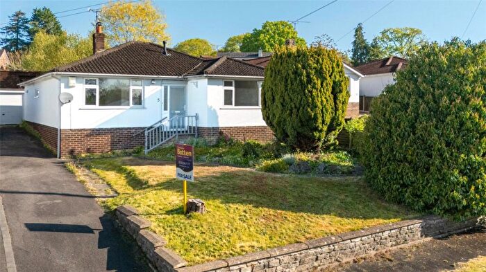 3 Bedroom Bungalow For Sale In Lawns Close, Colehill, Wimborne, Dorset, BH21