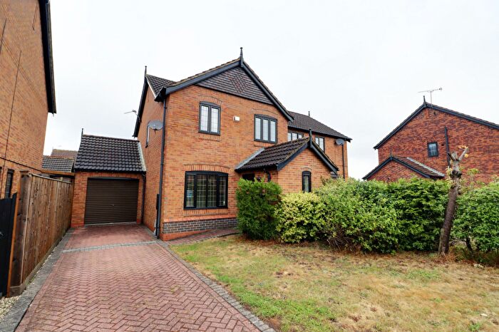 3 Bedroom Semi-Detached House For Sale In Oak Grove, Barnetby, DN38