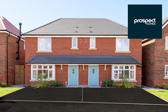 3 Bedroom Semi-Detached House For Sale In Bridgemere, Orrell Lane, L40