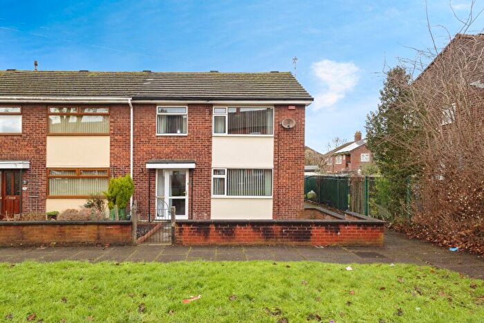 3 Bedroom End Of Terrace House For Sale In Moorside Street, Droylsden, Manchester, Greater Manchester, M43