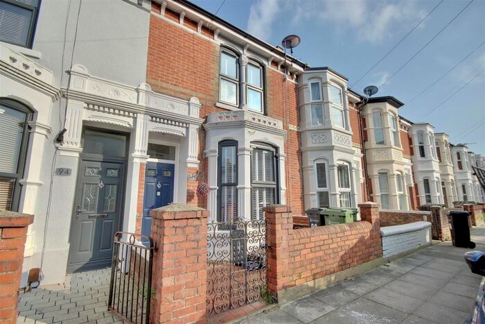 3 Bedroom Terraced House To Rent In Farlington Road, Portsmouth, PO2