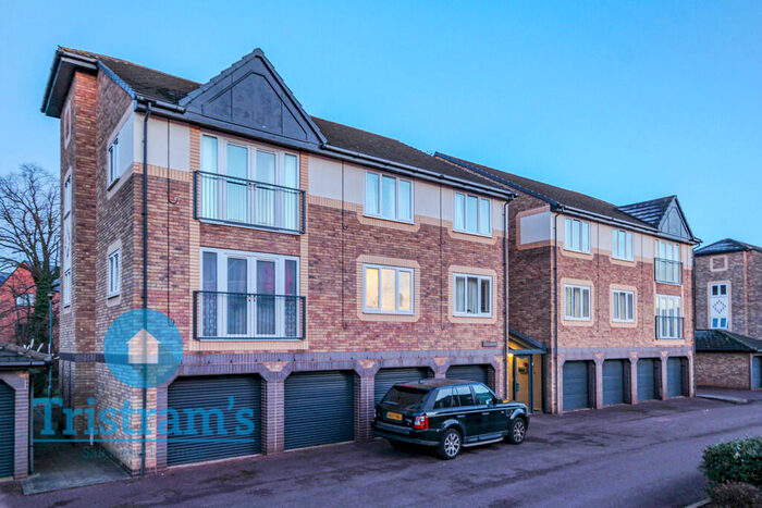 2 Bedroom Apartment To Rent In Manor Park Court, Derby, DE22