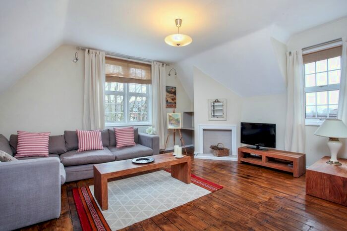 1 Bedroom Flat To Rent In Alma Road, Windsor, SL4