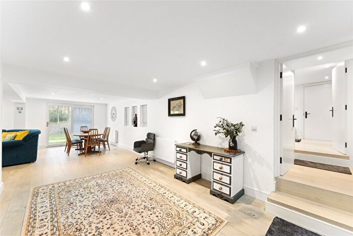 3 Bedroom Parking To Rent In Sandy Way, Cobham, Surrey, KT11