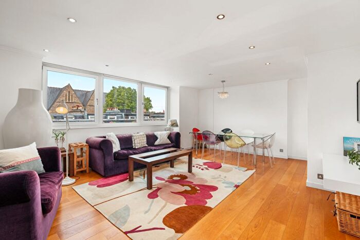 2 Bedroom Flat To Rent In Upper Addison Gardens, Holland Park, W14