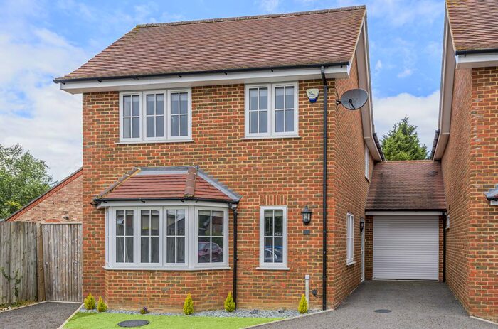 3 Bedroom Detached House To Rent In Kirby Close, Chalfont St. Giles, Buckinghamshire, HP8