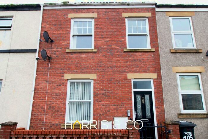 2 Bedroom Flat To Rent In Warren Street, Fleetwood, FY7