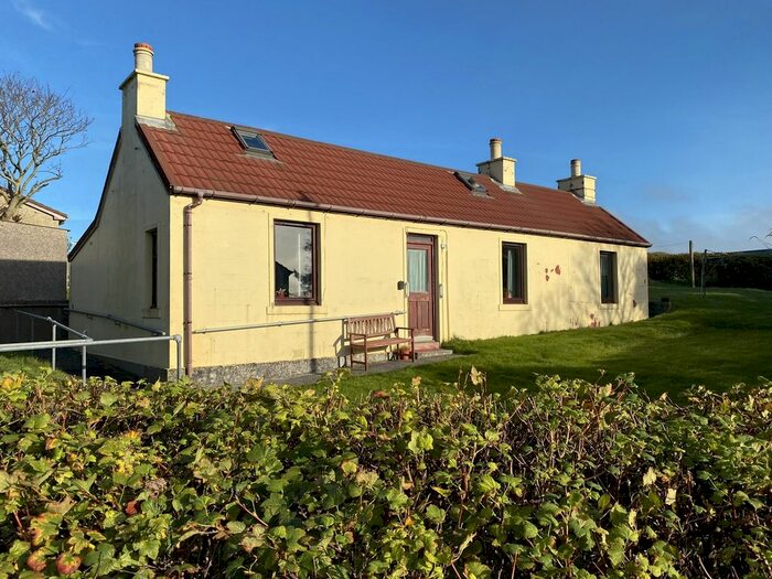3 Bedroom Detached House For Sale In Meadowfield Road, Scalloway, ZE1