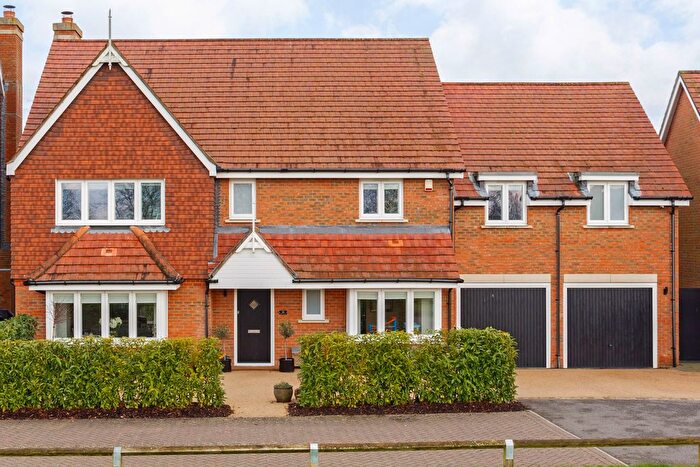 5 Bedroom Detached House For Sale In Osborne Way, Epsom, KT19