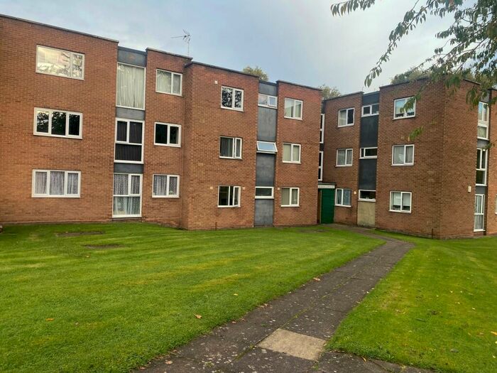 2 Bedroom Flat To Rent In Denham Court, Erdington, B23