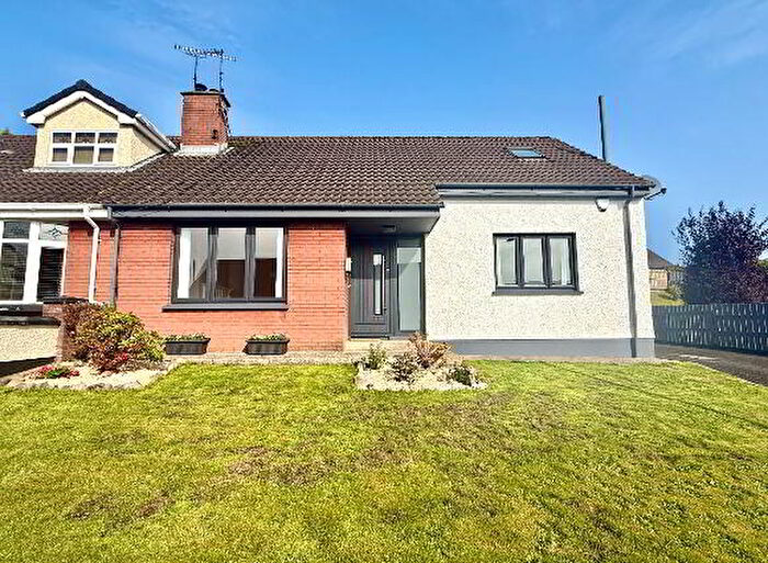 4 Bedroom Semi-Detached Chalet Bungalows For Sale In Hatmore Park, Derry, BT48