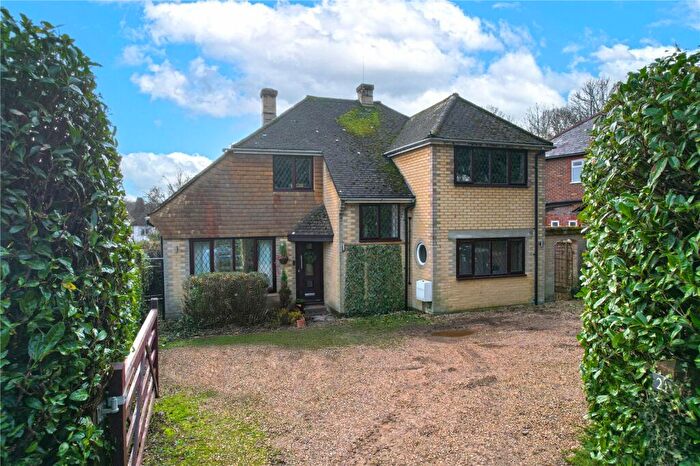 4 Bedroom Detached House For Sale In Gorse Lane, Wrecclesham, Farnham, Surrey, GU10