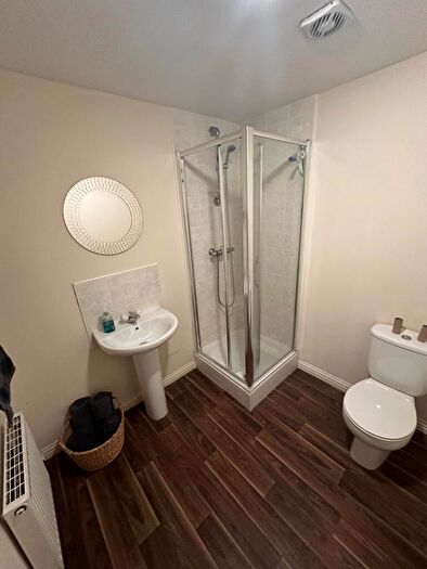 4 Bedroom Town House To Rent In Cinnamon Close, Northenden, M22