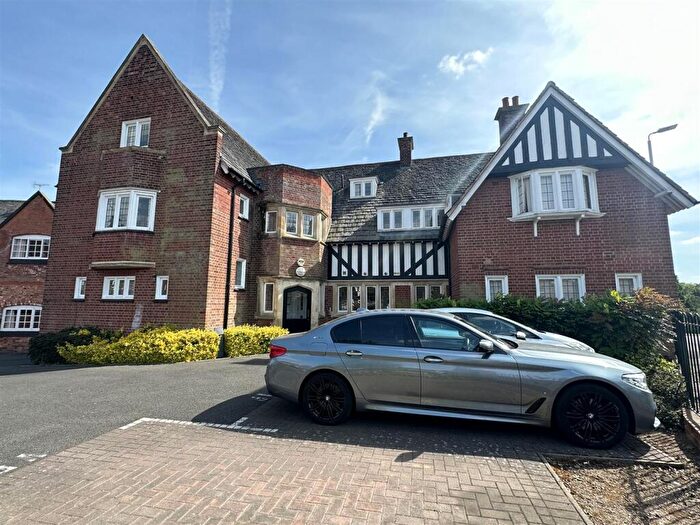 1 Bedroom Flat For Sale In Flat, Hermitage Court, Honeywell Close, Oadby, LE2