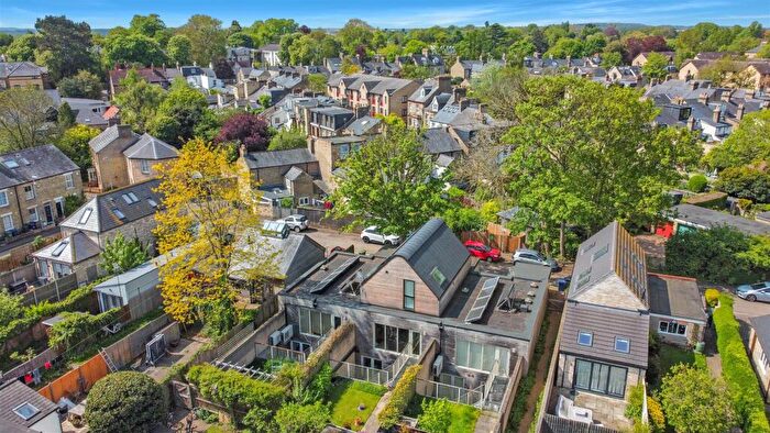 4 Bedroom Terraced House For Sale In North Street, Cambridge, CB4