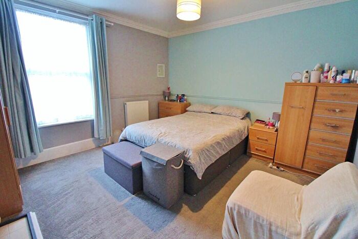 3 Bedroom Terraced House For Sale In Monmouth Road, North End, PO2