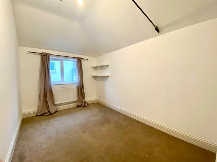 2 Bedroom Apartment To Rent In Moon Street, Stokes Croft, Bristol, BS2