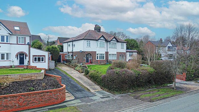 4 Bedroom Semi Detached House For Sale In London Road, Appleton, Warrington, WA4