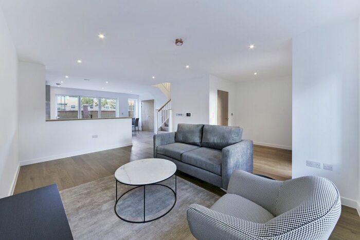 3 Bedroom Property To Rent In Lismore Boulevard, Colindale Gardens, Colindale, London, NW9