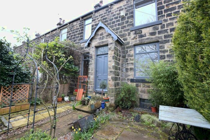 2 Bedroom Terraced House To Rent In Oakfield Terrace, Horsforth, Leeds, LS18