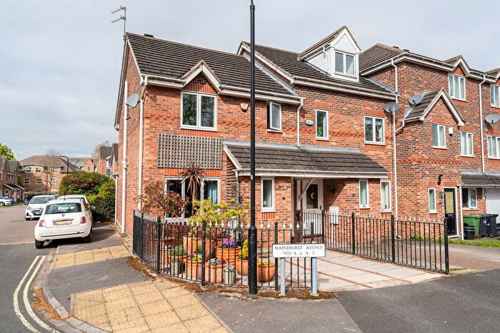 3 Bedroom End Terrace House For Sale In Maplehurst Avenue, York, YO31