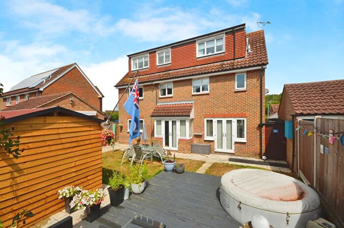 6 Bedroom Detached House For Sale In Sovereign Close, Braintree, CM7