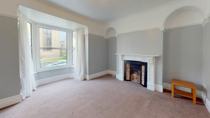 2 Bedroom Flat To Rent In Waterloo Terrace, Carmarthen, Carmarthenshire, SA31