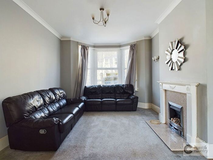 3 Bedroom Terraced House For Sale In Westbourne Road, Torquay, TQ1