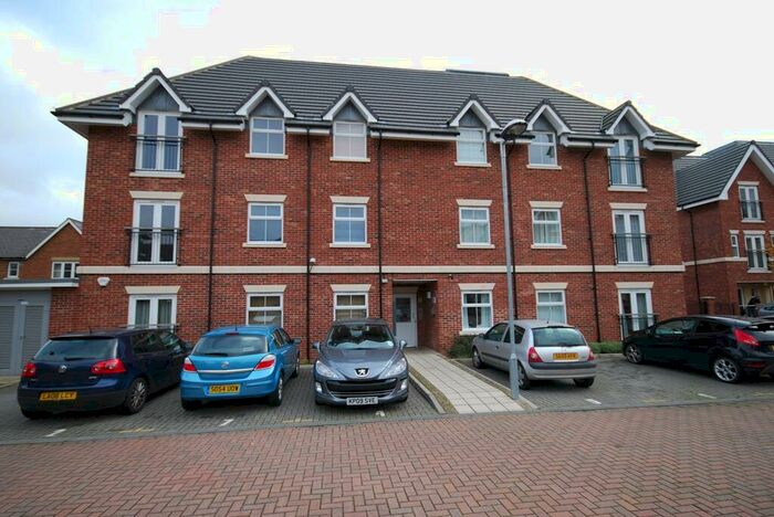 1 Bedroom Flat To Rent In Townsend Mews, Old Town, Stevenage, SG1