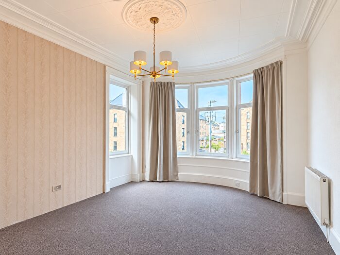 3 Bedroom Flat To Rent In North Gower Street, Glasgow, Glasgow City, G51