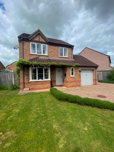 3 Bedroom Detached House To Rent In Keepers Close, Lincoln, LN2