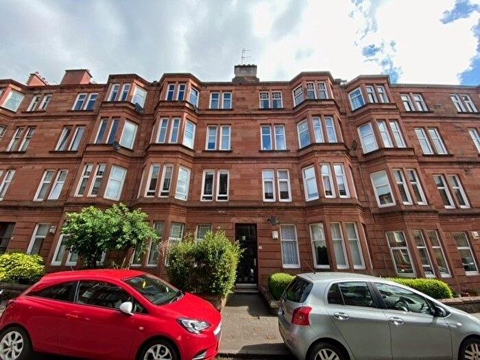 2 Bedroom Flat To Rent In Walton Street, Glasgow, G41