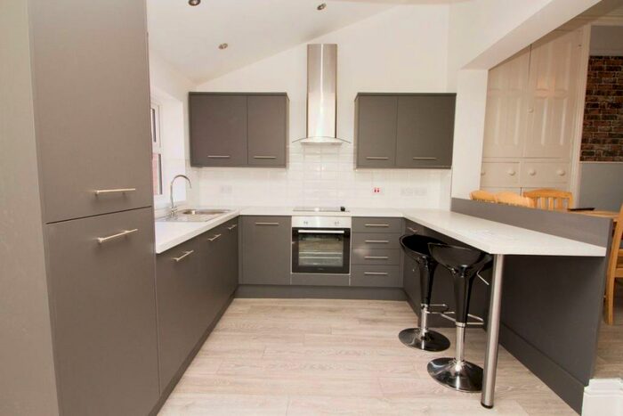 5 Bedroom House Of Multiple Occupation To Rent In Cumberland Road, Loughborough, LE11