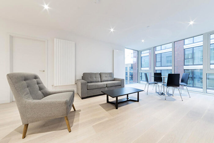 1 Bedroom Apartment To Rent In Flagship House, Royal Crest Avenue, Royal Wharf, London, E16