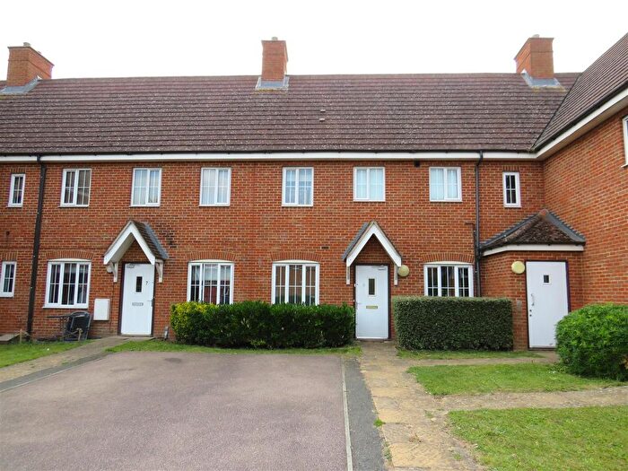 2 Bedroom Flat To Rent In St. Johns Road, Arlesey, SG15