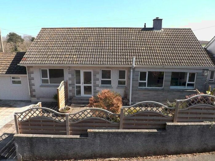 3 Bedroom Bungalow To Rent In Pendrift, Green Lane, Fowey, PL23